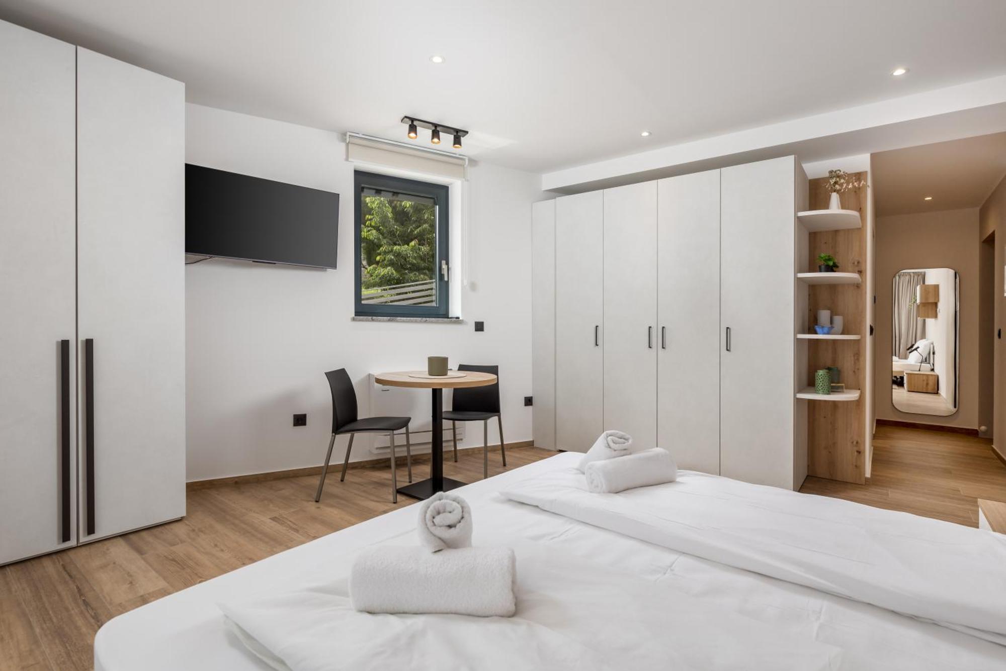 Belinda Apartments With Balcony Opatija Buitenkant foto