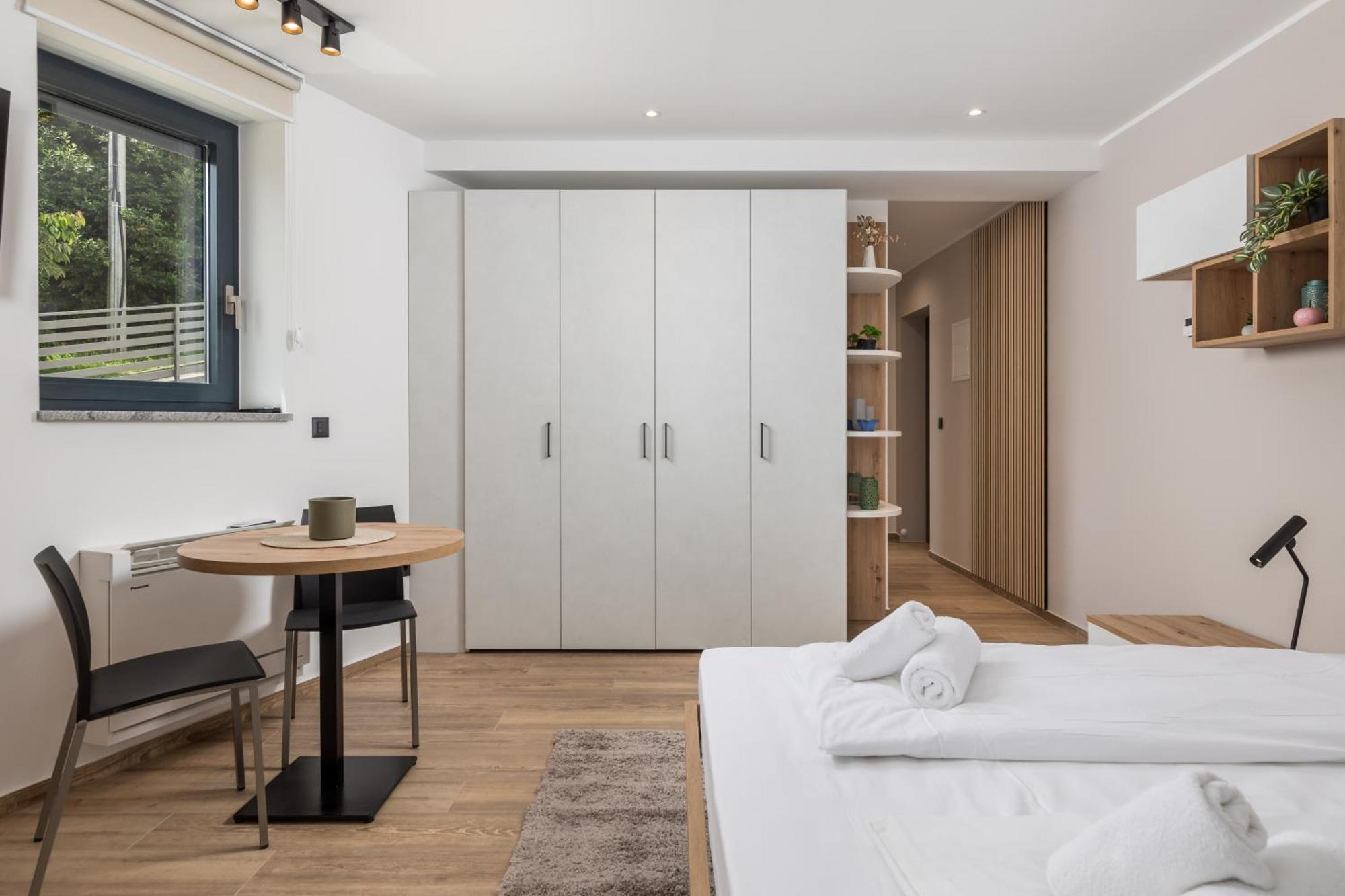 Belinda Apartments With Balcony Opatija Buitenkant foto