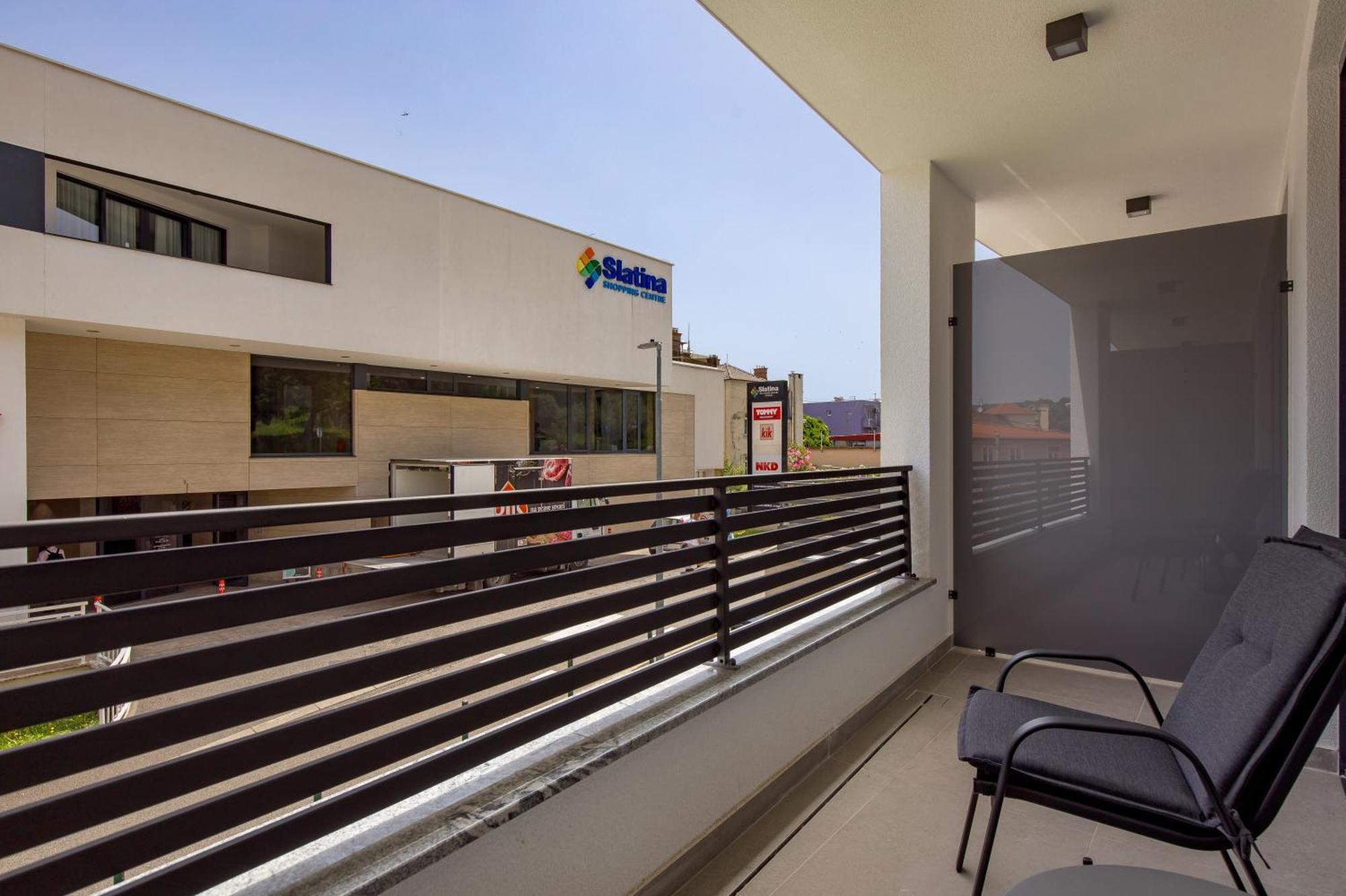 Belinda Apartments With Balcony Opatija Buitenkant foto