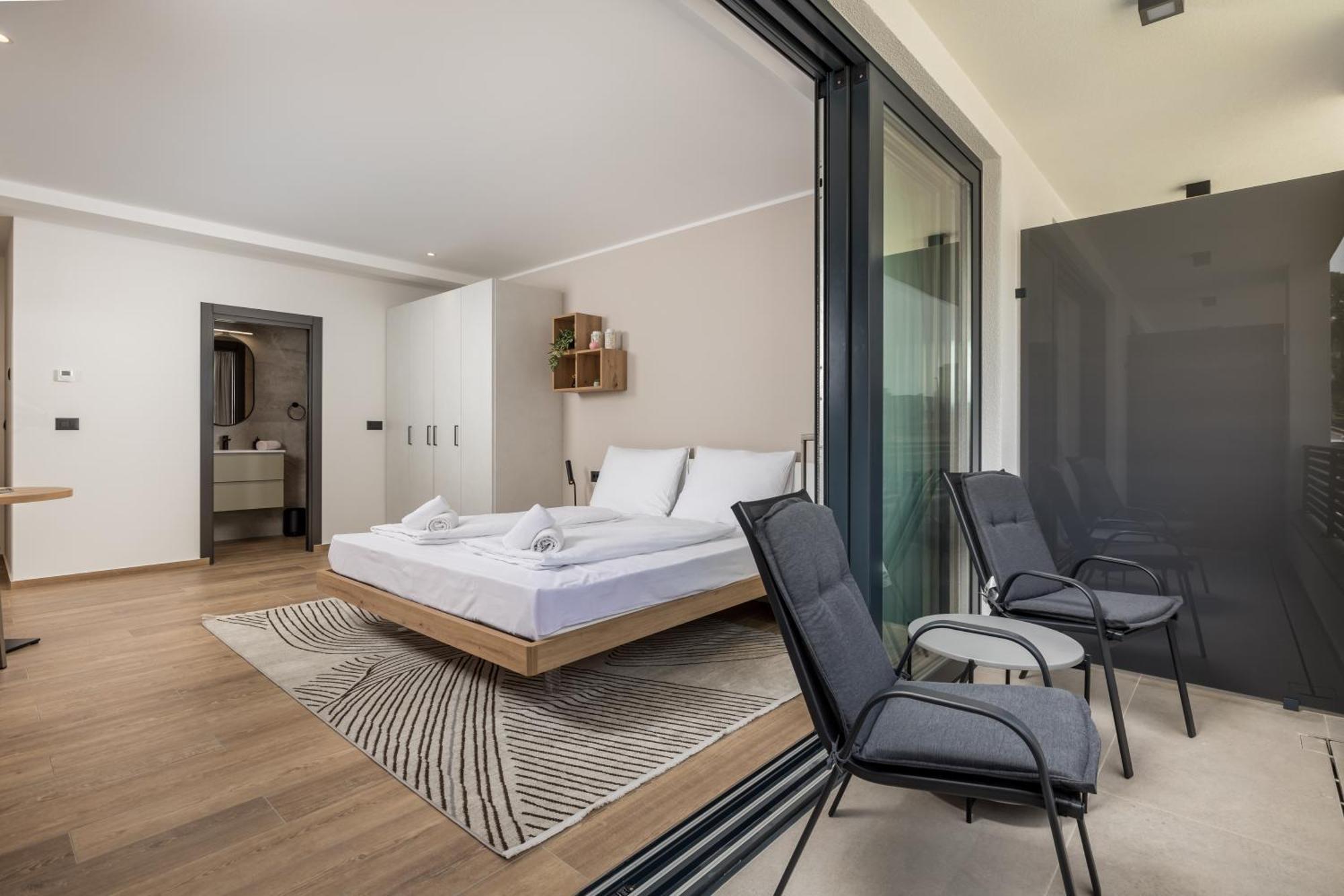 Belinda Apartments With Balcony Opatija Buitenkant foto