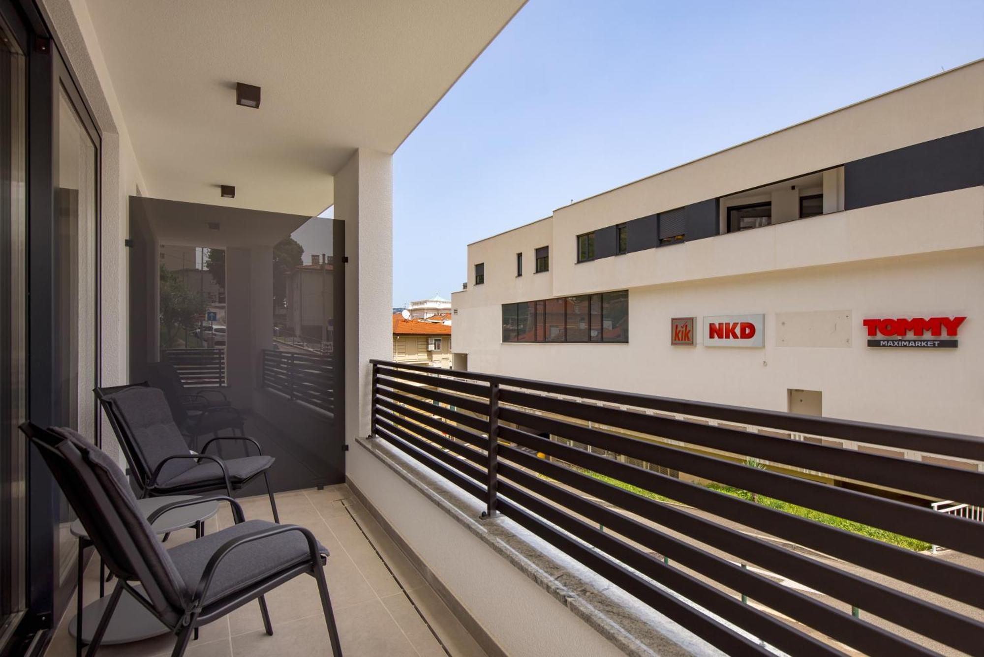 Belinda Apartments With Balcony Opatija Buitenkant foto